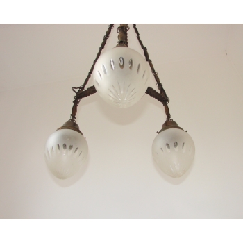 Żyrandol z porcelanowymi oprawkami E27